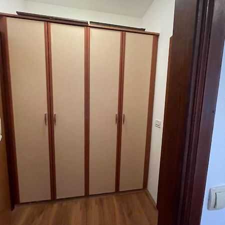 Vila Liza Bed & Breakfast Trogir Bagian luar foto